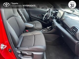 50000 : Hyundai Saint-Lô - GCA - TOYOTA Yaris - Yaris - Bi ton rouge intense   noir - Traction - Hybride : Essence/Electrique