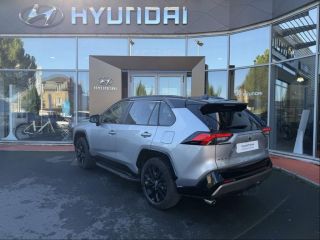 19100 : Hyundai Brive-la-Gaillarde - Garage Pouget - TOYOTA RAV4 - RAV4 - Gris Acier/Toit Noir Attitude - Traction - Hybride : Essence/Electrique