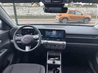 89100 : Hyundai Sens - APS - HYUNDAI Kona - Kona - Metal Blue métallisé - Traction - Electrique