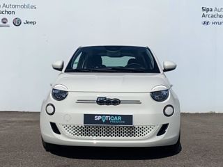 33260 : Hyundai Arcachon - Sipa Automobiles - FIAT 500e BERLINE MY22 SERIE 1 STEP 1 Icône &#039;2021&#039; - 500 III - Bossanova White - Automate à fonct. Continu - Courant électrique