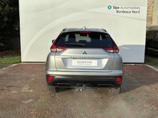 33110 : Hyundai Bordeaux Nord Le Bouscat - Sipa Automobiles - MITSUBISHI ECLIPSE CROSS MY23 BLACK Collection - ECLIPSE CROSS - Gris - Automate à fonct. Continu - Essence / Courant électrique