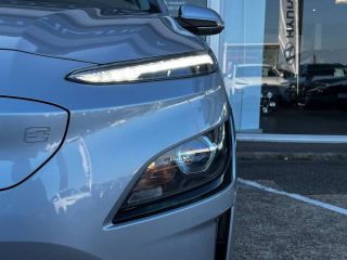 72100 : Hyundai Le Mans - GCA LE MANS - HYUNDAI Kona - Kona - Shimmering Silver Métal - Traction - Electrique