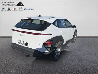 13290 : Hyundai Aix en Provence - Cap Milanesio - HYUNDAI KONA Intuitive - KONA II - Blanc - Automate sequentiel - Essence / Courant électrique