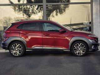 57200 : Hyundai Sarreguemines - Theobald Automobiles - HYUNDAI Kona - Kona - Pulse Red Métal - Traction - Hybride : Essence/Electrique