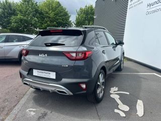 14100 : Hyundai Lisieux - Trajectoire Automobiles - KIA Stonic - Stonic - Gris Météore métallisé - Traction - Essence/Micro-Hybride