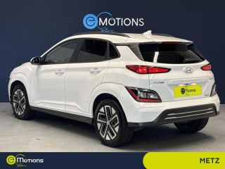 57685 : Hyundai Metz - Theobald Automobiles - HYUNDAI Kona - Kona - Atlas White Métal - Traction - Electrique