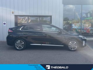 57685 : Hyundai Metz - Theobald Automobiles - HYUNDAI Ioniq - Ioniq - Phantom Black Métal - Traction - Hybride rechargeable : Essence/Electrique