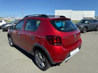 49300 : Hyundai Cholet - Océane Auto - DACIA SANDERO Stepway - SANDERO II - Rouge - Boîte manuelle - Essence sans plomb