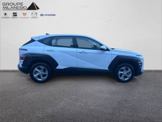13290 : Hyundai Aix en Provence - Cap Milanesio - HYUNDAI KONA Intuitive - KONA (02/2023) - ATLAS WHITE - Automate sequentiel - Essence / Courant électrique