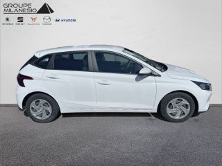 13290 : Hyundai Aix en Provence - Cap Milanesio - HYUNDAI i20 Initia - i20 III - Blanc - Boîte manuelle - Essence sans plomb