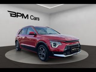 18230 : Hyundai Bourges - BPM Cars - KIA Niro - Niro - Rouge Magma Métallisé - Traction - Hybride rechargeable : Essence/Electrique