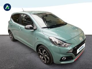 75013 : Hyundai Paris 13 - BPM Cars - HYUNDAI i10 - i10 - Mangrove Green Métal/Toit/rétros Black - Traction - Essence