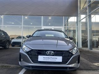 21300 : Hyundai Dijon - Privilège Automobiles - HYUNDAI i20 Initia - i20 (07/2020-08/2023) - Beige - Boîte manuelle - Essence sans plomb