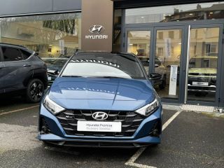 95100 : Hyundai Argenteuil - BNA - HYUNDAI i20 - i20 - Vibrant Blue Métal/Toit+rétros Black - Traction - Essence