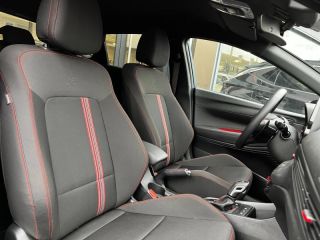 95100 : Hyundai Argenteuil - BNA - HYUNDAI i20 - i20 - Vibrant Blue Métal/Toit+rétros Black - Traction - Essence