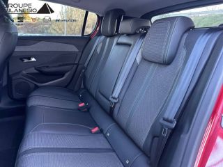 13290 : Hyundai Aix en Provence - Cap Milanesio - PEUGEOT 308 Allure Pack - 308 (06/2021) - Rouge - Boîte automatique - Diesel