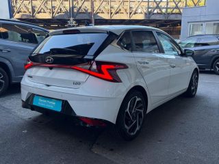 78000 : Hyundai Versailles - SOCOHY - HYUNDAI i20 - i20 - Atlas White - Traction - Essence/Micro-Hybride