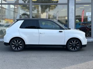 57200 : Hyundai Sarreguemines - Theobald Automobiles - HONDA Honda e - Honda e - Blanc Platine Métallisé - Propulsion - Electrique