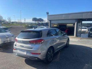 64100 : Hyundai Bayonne - Oceanic Auto - HYUNDAI i30 - i30 - Shimmering Silver Métal - Traction - Essence/Micro-Hybride