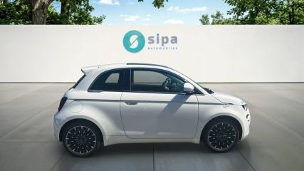 33140 : Hyundai Bordeaux Sud Villenave d'Ornon - Sipa Automobiles - FIAT 500e BERLINE MY22 SERIE 1 STEP 2 Icône - 500 III ELECTRIQUE - Blanc                                              - Automate à fonct. Continu - Courant électrique