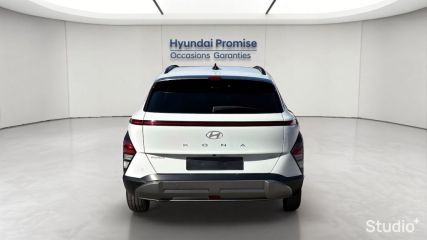 33110 : Hyundai Bordeaux Nord Le Bouscat - Sipa Automobiles - HYUNDAI KONA Executive - KONA II - Blanc - Automate sequentiel - Essence / Courant électrique