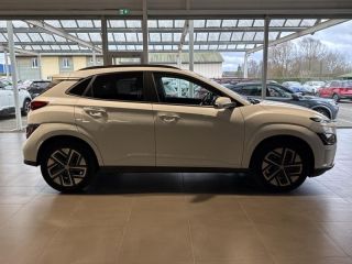 57685 : Hyundai Metz - Theobald Automobiles - HYUNDAI Kona - Kona - Serenity White Métal - Traction - Electrique