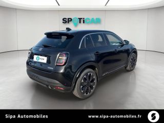 31200 : Hyundai TOULOUSE NORD - AUTO NORD - FIAT 600 La Prima - 600 - NOIR - Boîte automatique - Essence sans plomb