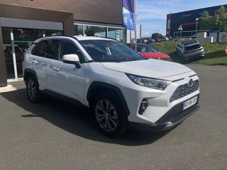 49070 : Hyundai Angers - Oceane Automobiles - TOYOTA RAV4 HYBRIDE MY22 Lounge - RAV4 V - Blanc - Automate à fonct. Continu - Essence / Courant électrique