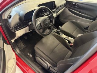 08000 : Hyundai Charleville-Mézières - SVTA - HYUNDAI i20 Intuitive - i20 III - Rouge - Boîte manuelle - Essence sans plomb