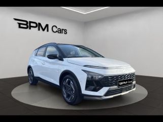 75013 : Hyundai Paris 13 - BPM Cars - HYUNDAI Bayon - Bayon - Atlas White/Toit+rétros Black - Traction - Essence