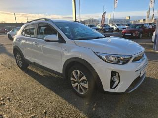 87280 : Hyundai Limoges - Motors Cars - KIA Stonic - Stonic - Blanc - Traction - Essence