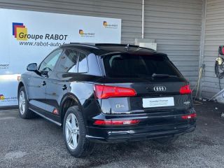 78000 : Hyundai Versailles - SOCOHY - AUDI Q5 - Q5 - Noir Mythic - Transmission intégrale - Diesel