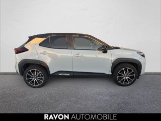 42100 : Hyundai Saint-Etienne - Ravon Automobile - TOYOTA YARIS CROSS HYBRIDE GR SPORT - YARIS CROSS - Beige - Automate à fonct. Continu - Essence / Courant électrique