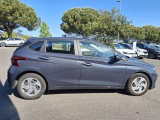 56000 : Hyundai Vannes - Park Lann Automobiles - HYUNDAI i20 - i20 - Aurora Grey Métal - Traction - Essence