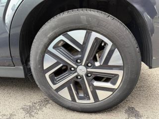 37540 : Hyundai Tours - EOS des Nations - HYUNDAI Kona - Kona - Phantom Black Métal - Traction - Electrique