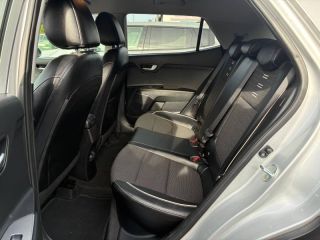 89100 : Hyundai Sens - APS - KIA Stonic - Stonic - Gris Aluminium métallisé - Traction - Essence/Micro-Hybride