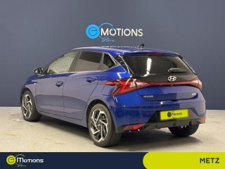 57685 : Hyundai Metz - Theobald Automobiles - HYUNDAI i20 - i20 - Intense Blue Métal - Traction - Essence/Micro-Hybride