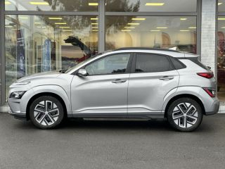 57200 : Hyundai Sarreguemines - Theobald Automobiles - HYUNDAI Kona - Kona - Shimmering Silver Métal - Traction - Electrique