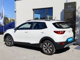 13200 : HYUNDAI Arles - Lexa Automobile - KIA STONIC Active - STONIC - Blanc - Boîte manuelle - Essence sans plomb