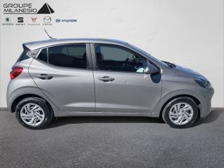 13300 : Hyundai Salon de Provence - Cap Milanesio - HYUNDAI i10 Creative - i10 (12/2019-05/2023) - Marron - Boîte manuelle - Essence sans plomb