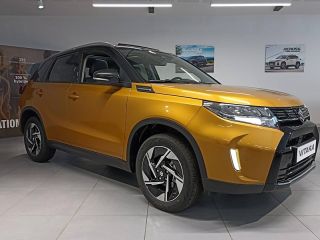78000 : Hyundai Versailles - SOCOHY - SUZUKI Vitara - Vitara - So'Color Solar Yellow Pearl/Black métal - Traction - Essence/Micro-Hybride