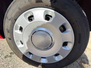 04100 : Hyundai Manosque - Pedinielli - FIAT 500 MY23  - 500 II - Rouge - Boîte manuelle - Essence sans plomb