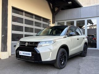 78000 : Hyundai Versailles - SOCOHY - SUZUKI Vitara - Vitara - So'Color Savanna Ivory/Black métal - Traction - Essence/Micro-Hybride