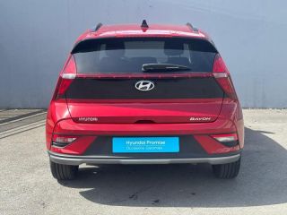 56600 : Hyundai Lorient - Auto Océane - HYUNDAI Bayon - Bayon - Dragon Red Métal/Toit+rétros Black - Traction - Essence