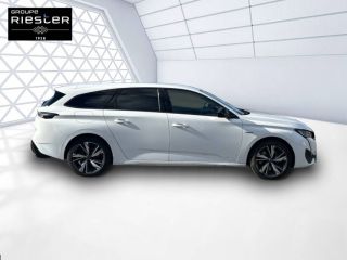 60740 : Hyundai Saint-Maximin - Protea by Riester - PEUGEOT 308 SW Allure - 308 III - BLANC - Boîte automatique - Essence / Courant électrique