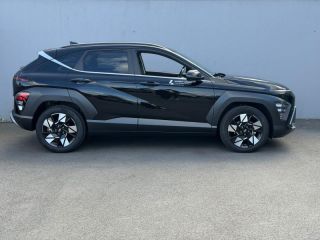 56600 : Hyundai Lorient - Auto Océane - HYUNDAI Kona - Kona - Abyss Black perlé métallisé - Traction - Hybride : Essence/Electrique