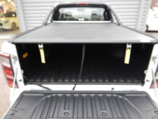 52000 : Hyundai Chaumont - Garage Michel Bazin - ISUZU D-Max - D-Max - Dolomite White Pearl métal - Transmission intégrale enclenc - Diesel