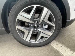 45000 : Hyundai Orléans - GCA - HYUNDAI Bayon - Bayon - Gris - Traction - Essence/Micro-Hybride