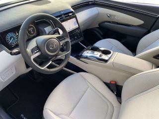 13200 : HYUNDAI Arles - Lexa Automobile - HYUNDAI TUCSON Executive - TUCSON IV - Noir - Boîte automatique - Essence / Courant électrique