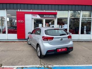 89100 : Hyundai Sens - APS - KIA Rio - Rio - Blanc Céleste - Traction - Essence